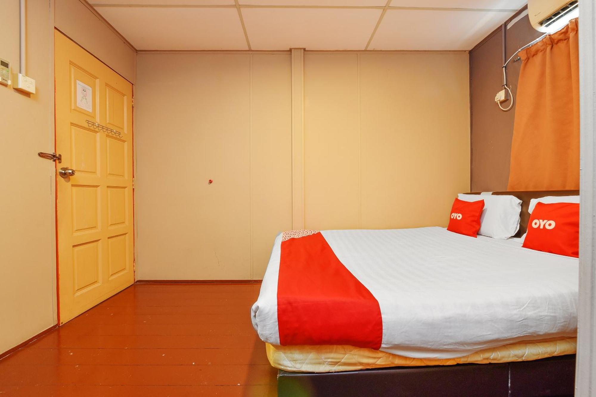 Oyo 90627 Pulau Ketam Inn Klang Kültér fotó