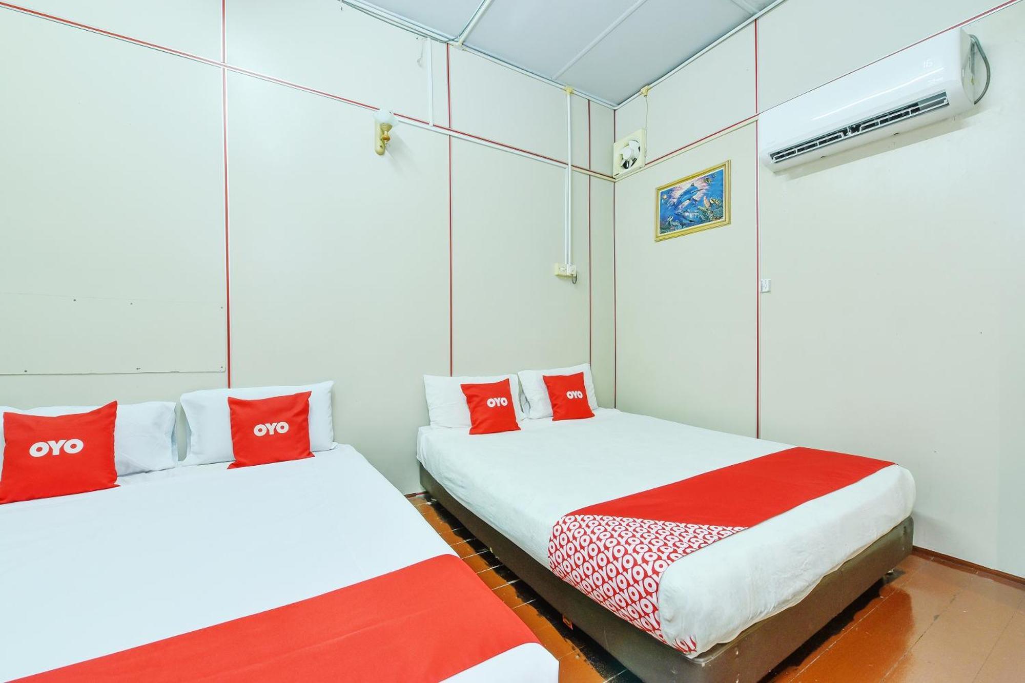 Oyo 90627 Pulau Ketam Inn Klang Kültér fotó