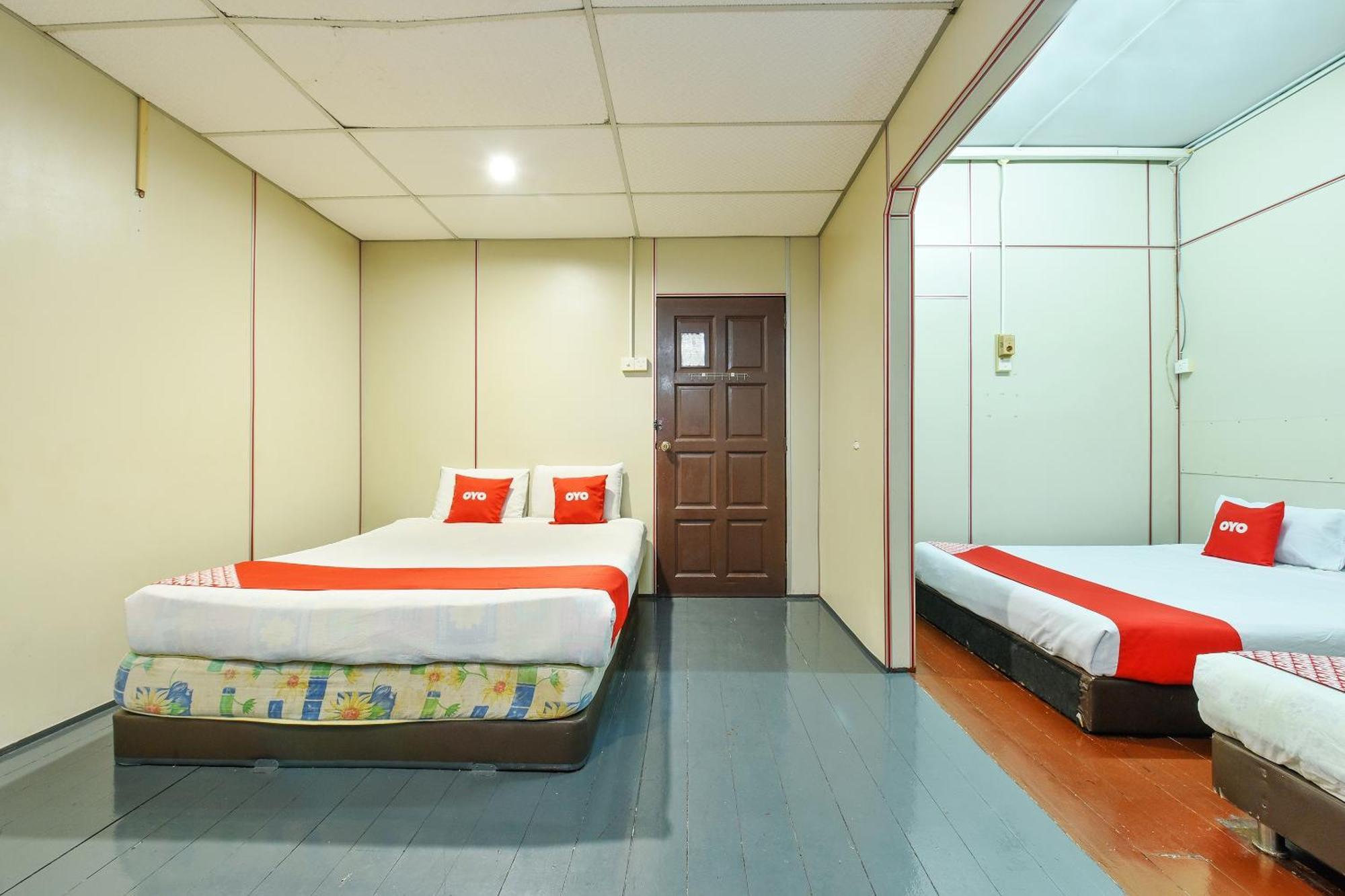Oyo 90627 Pulau Ketam Inn Klang Kültér fotó