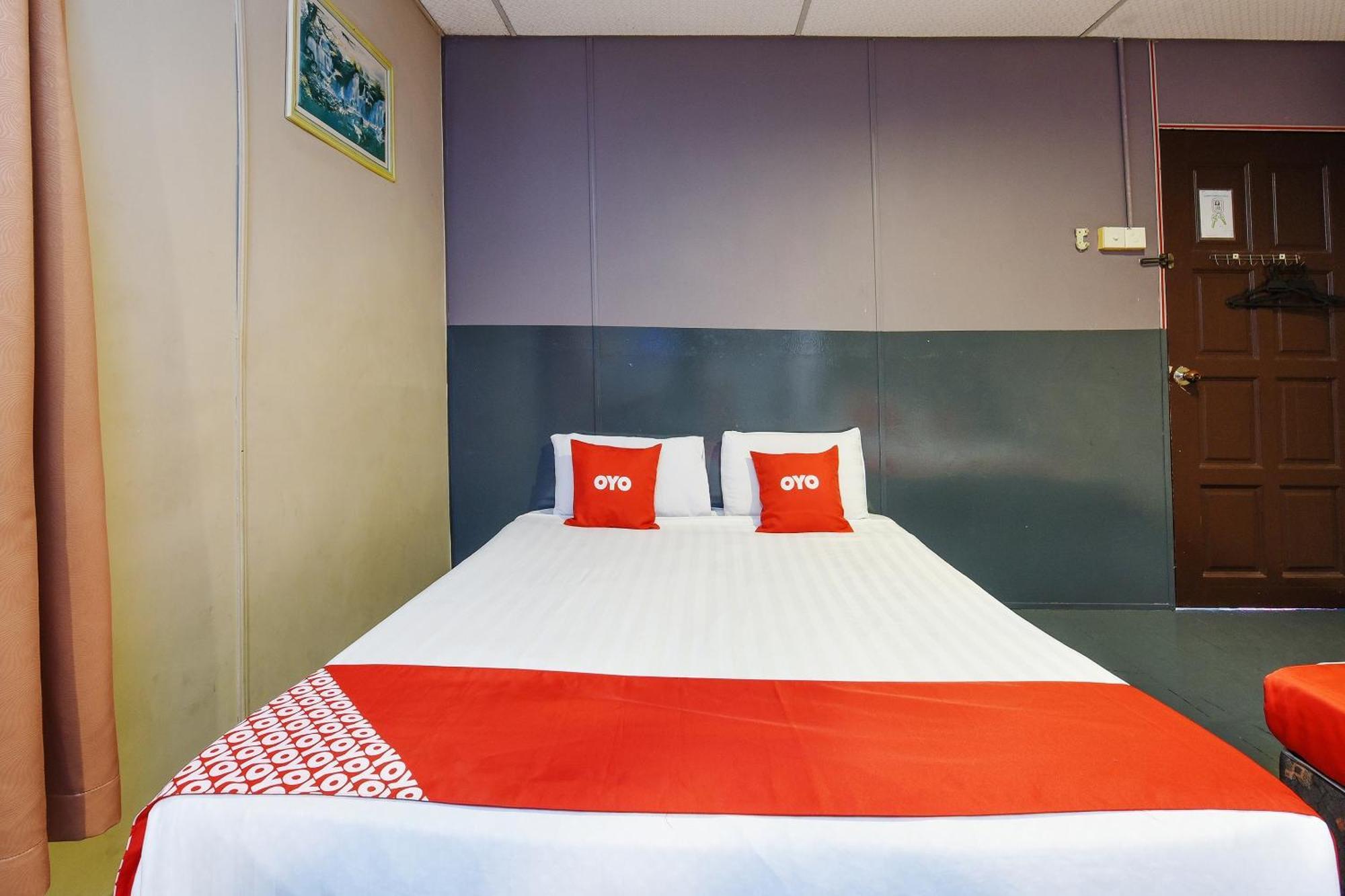 Oyo 90627 Pulau Ketam Inn Klang Kültér fotó