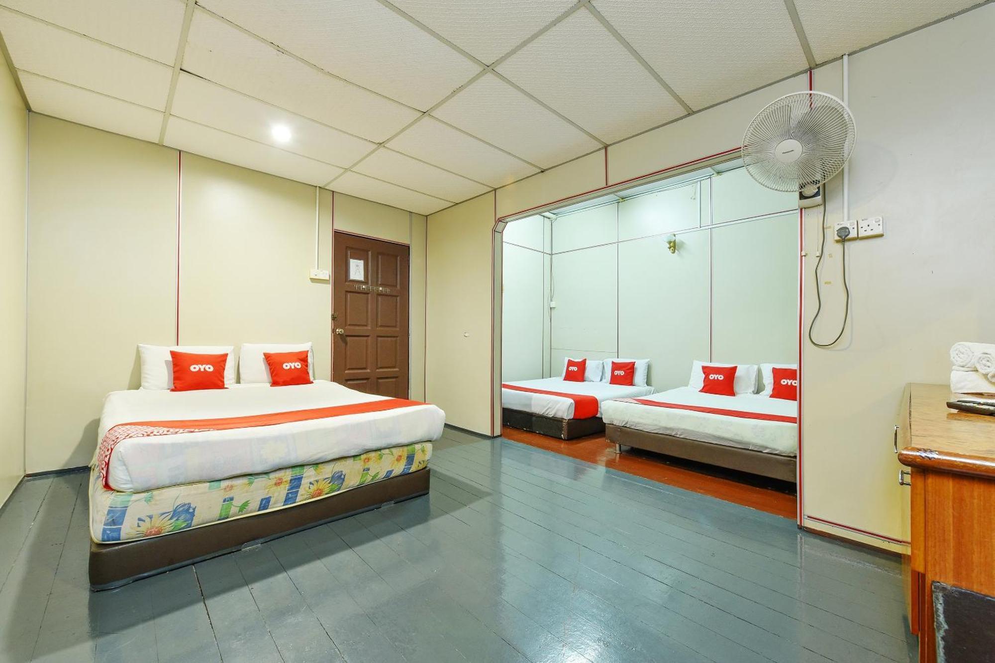 Oyo 90627 Pulau Ketam Inn Klang Kültér fotó